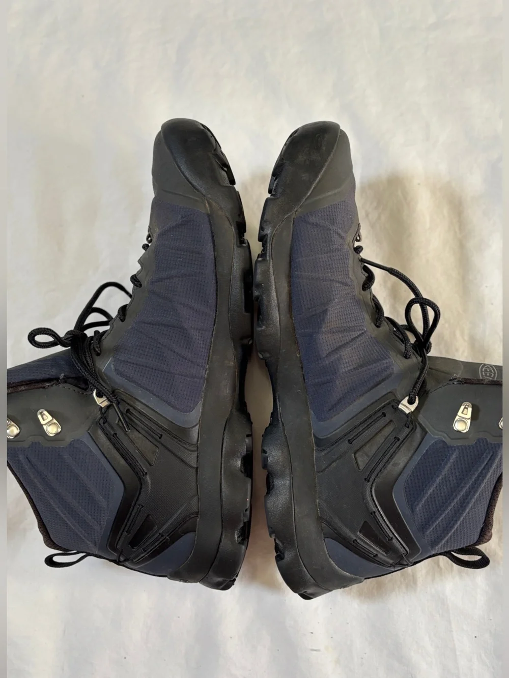 KEEN Men’s Waterproof Hiking Boots KonnectFit Black Size 12 EU 46